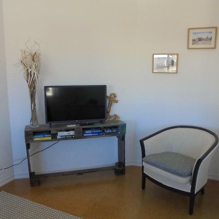 Beachcity Guesthouse Лагос Екстериор снимка