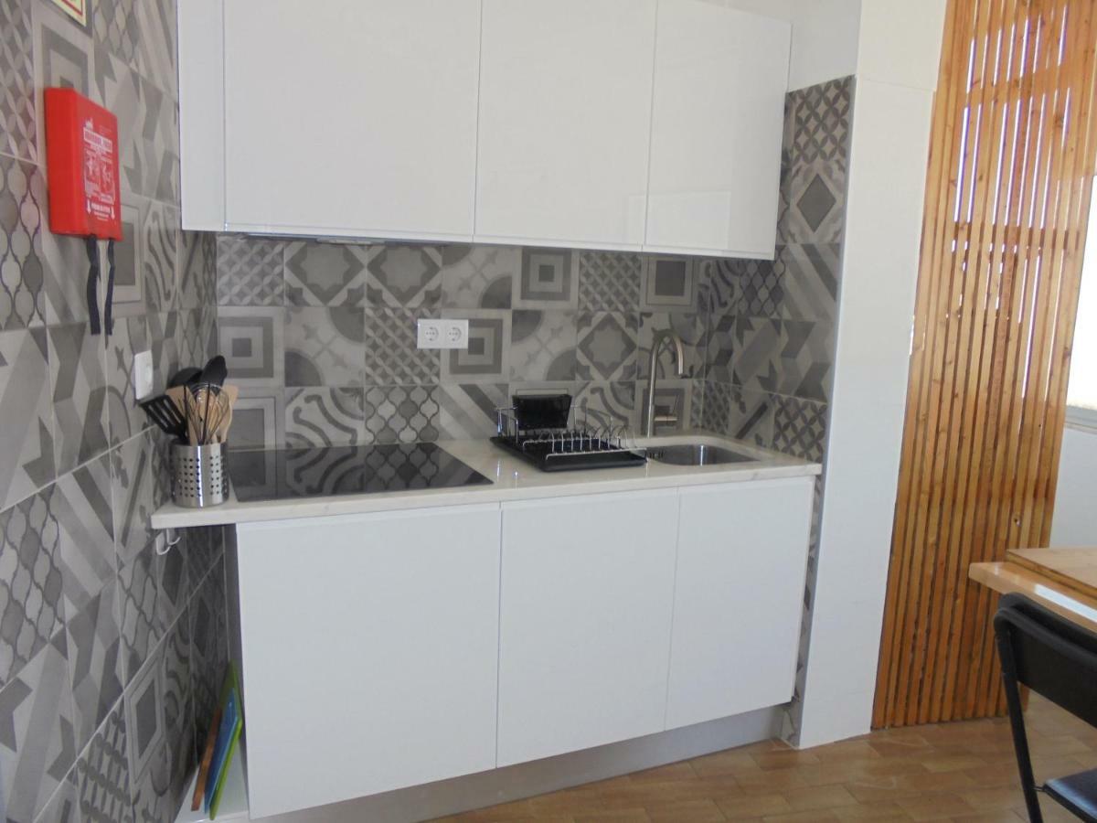 Beachcity Guesthouse Лагос Екстериор снимка