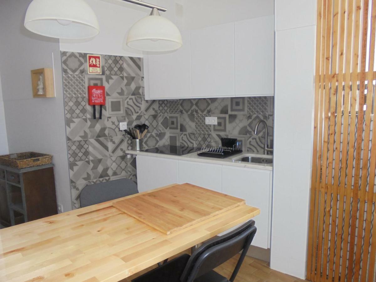 Beachcity Guesthouse Лагос Екстериор снимка